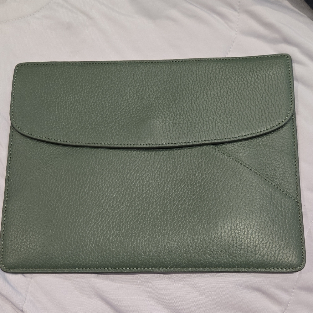 Neely & Chloe Leather Tablet Sleeve